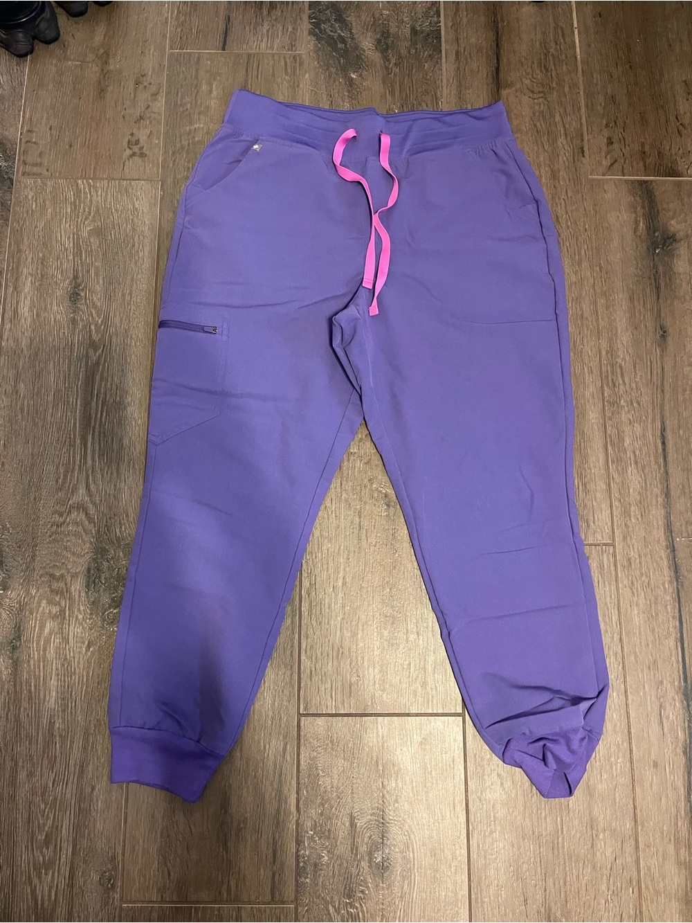 FIGS Amethyst Zamora Jogger Pants — Large Petite
